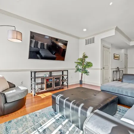 Huge Cozy Jersey City Oasis With Double Balcony - 20 Mins To Nyc